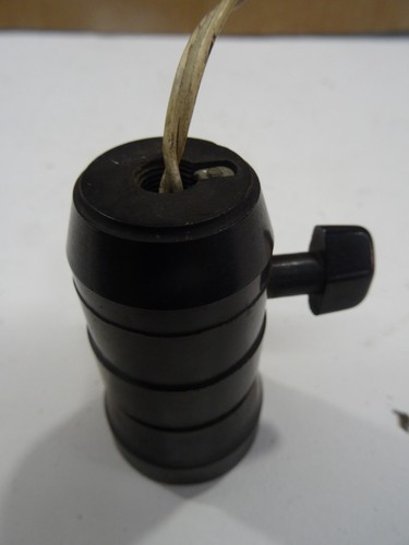 Vintage bakelite switched lamp - switched,