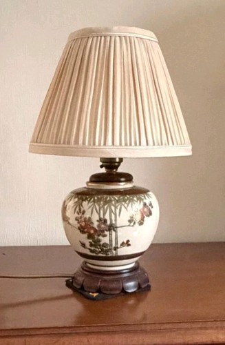 Vintage hand painted small - hand,