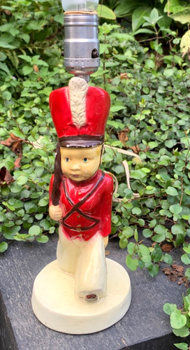 Vintage 40s 50s chalkware - , lamp